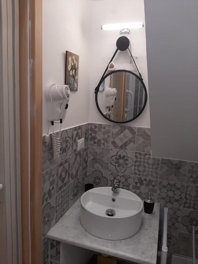 Casa Vacanza Di Via Giacalone Palermo Dış mekan fotoğraf